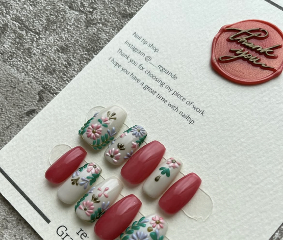 刺繍ピンクチップ